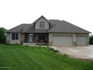 11995 350th Street Way, Cannon Falls, MN 55009