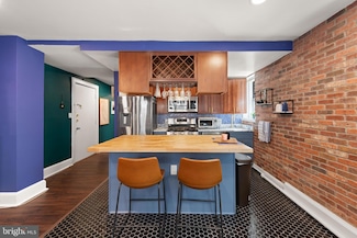 1820 Clydesdale Place NW Unit 4, Washington, DC 20009
