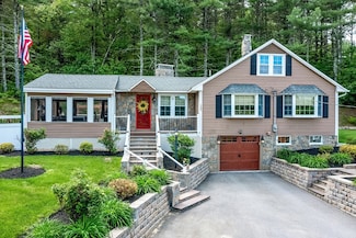 139 Groton St, Dunstable, MA 01827
