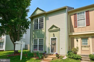 7134 Strawn Ct, Alexandria, VA 22306