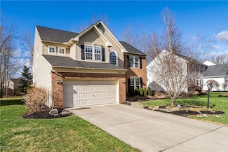 9810 Brook Rd, Olmsted Falls, OH 44138