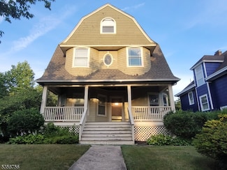 71 Montclair Ave, Montclair, NJ 07042