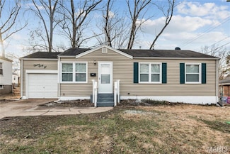 1246 Kilgore Dr, Saint Louis, MO 63137