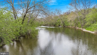 628 Black Bear Rd, Maurertown, VA 22644