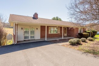 1508 Overton Dr, Pulaski, VA 24301