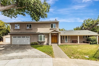 2331 Carmel Dr, Palo Alto, CA 94303