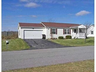 3476 Dixon Dr, Geneseo, NY 14454