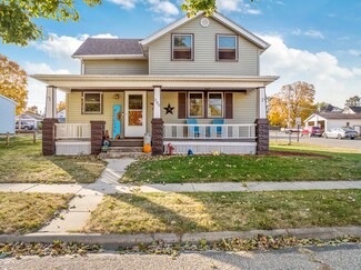 300 Washington St, Ridott, IL 61067
