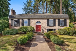 9220 SE 59th St, Mercer Island, WA 98040