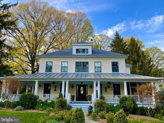 3701 N Harrison St, Arlington, VA 22207