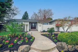 24 Barcelona Ct, Danville, CA 94526