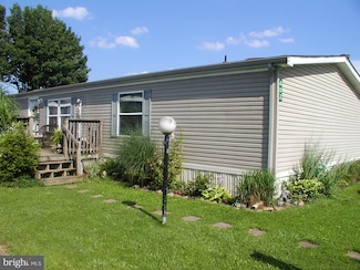 402 Palm City Park, Annville, PA 17003