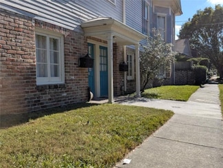 1829 Joseph St, New Orleans, LA 70115