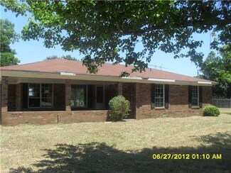 160 Somerville Rd, Hickory Valley, TN 38042