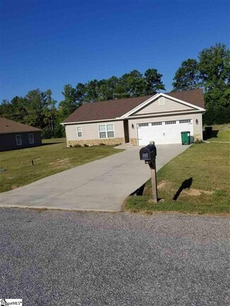 202 Essex Dr, Clinton, SC 29325