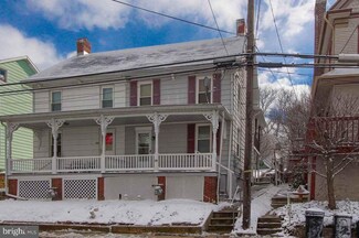 55 W Main St, Windsor, PA 17366