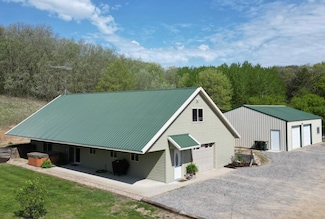 27465 160th St, Paynesville, MN 56362