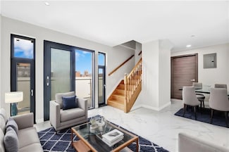 1014 Banner Ave Unit 3B, Brooklyn, NY 11235