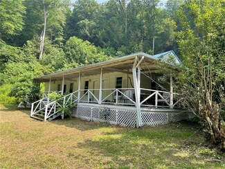 129 Walter Rd, Bickmore, WV 25019
