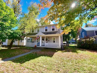 206 Palmer Ave, Corinth, NY 12822