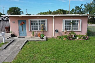 821 E 16th Place, Hialeah, FL 33010