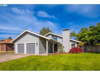 2772 Chad Dr, Eugene, OR 97408