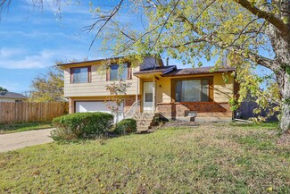 3203 N Brookfield St, Wichita, KS 67226