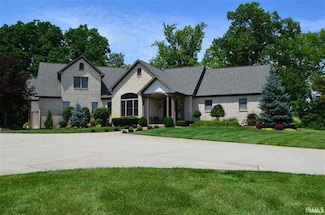 17116 Coldwater Rd, Huntertown, IN 46748