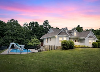 4144 Highway 48 N, Charlotte, TN 37036