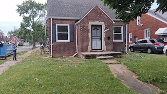 19303 Fairport St, Detroit, MI 48205