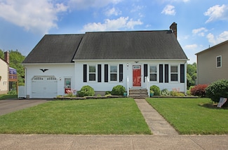 30 Winding Meadow Dr, Berlin, CT 06037
