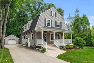 26 Woodward Ave, Reading, MA 01867