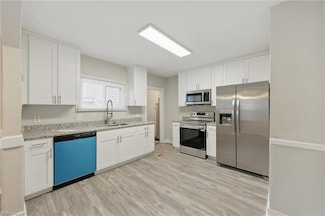 738 Vermont Ave, Portsmouth, VA 23707
