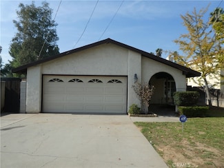 3842 Ridge Rd, Riverside, CA 92501