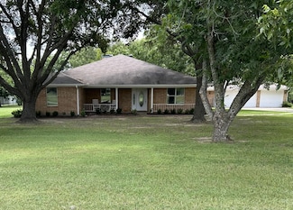 224 Lake by Dr, Kemp, TX 75143
