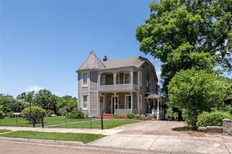 212 Linton Ave, Natchez, MS 39120