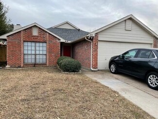 2414 Busch Dr, Arlington, TX 76014