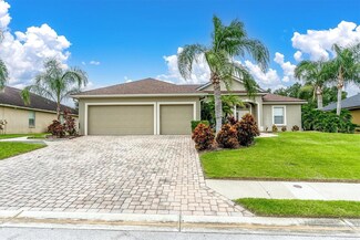 5528 Pebble Beach Dr, Lakeland, FL 33812