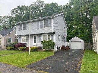 537 Lyman Ave, Woodbridge, NJ 07095