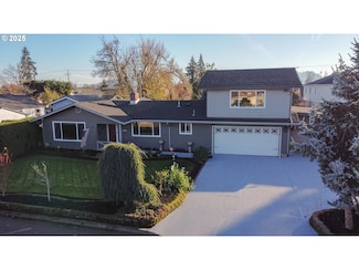 1671 T St, Springfield, OR 97477