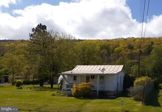 20 Colletts Ln, Franklin, WV 26807