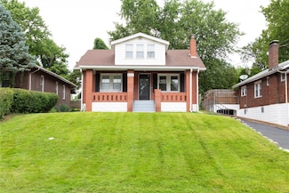 701 Forest Ave, Saint Louis, MO 63135