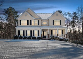 2813 Mossy Oak Ln, Huntingtown, MD 20639