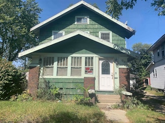 1253 Diamond Ave, South Bend, IN 46628