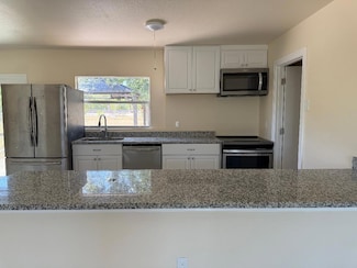 2142 SE East Dunbrooke Cir, Port Saint Lucie, FL 34952