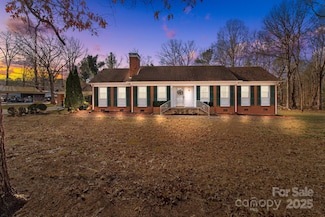 44339 U S 52, New London, NC 28127