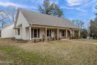107 Ingleside Rd, Madison, MS 39110