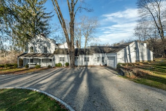 18 Old Sharon Rd, Sharon, CT 06069