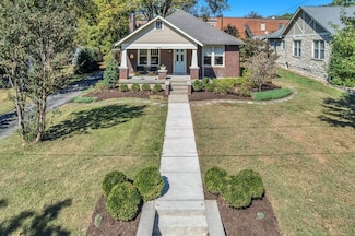 2926 Westmoreland Dr, Nashville, TN 37212