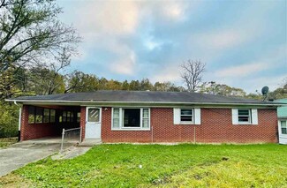 7622 Cannonsburg Rd, Catlettsburg, KY 41129